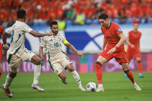 中国发布足球从业人员终身禁令 外界不看好实际作用