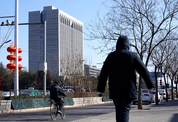 首3季度立案查村级代理人同比升逾6成 处分人数增4成半