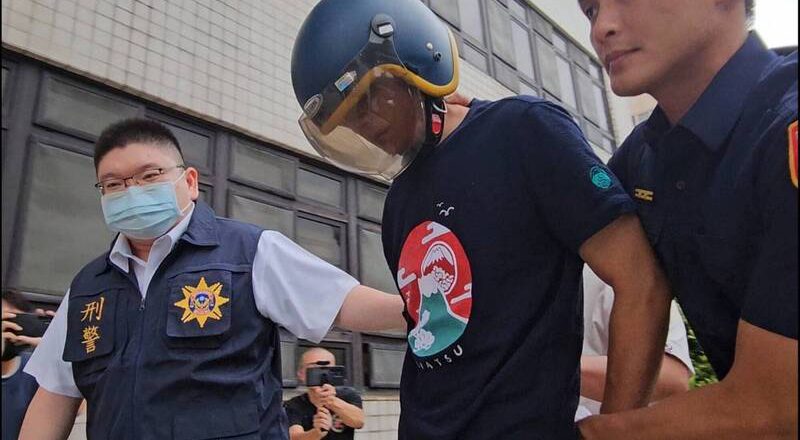 當街殺妻被逮後大哭!他自稱有「精神病」企圖脫罪