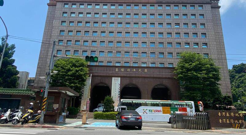 提供3帳戶供詐團洗錢 婦人賠償10萬判緩刑