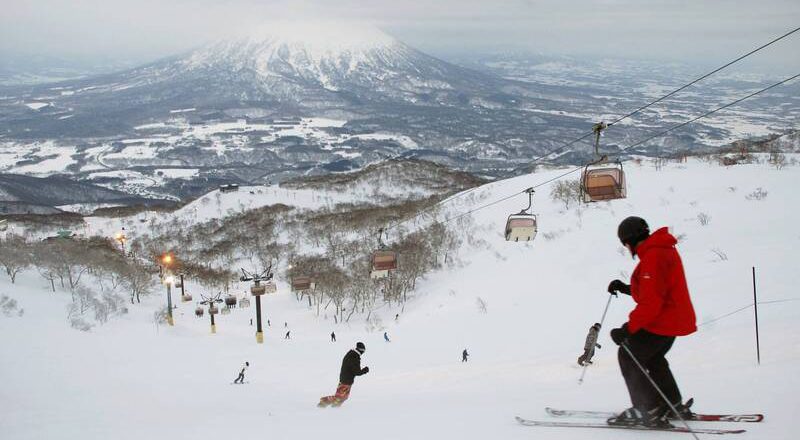 北海道羊蹄山腳遭違法伐林 日媒揭竟是要蓋「中國村」