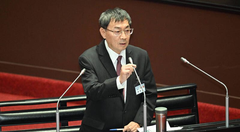 兒少性侵追訴期設時限 陳慈陽:有違憲之虞