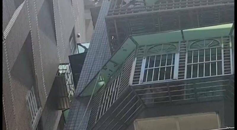 男9樓墜落6樓陽台  淡水消防員嘗試垂降救人