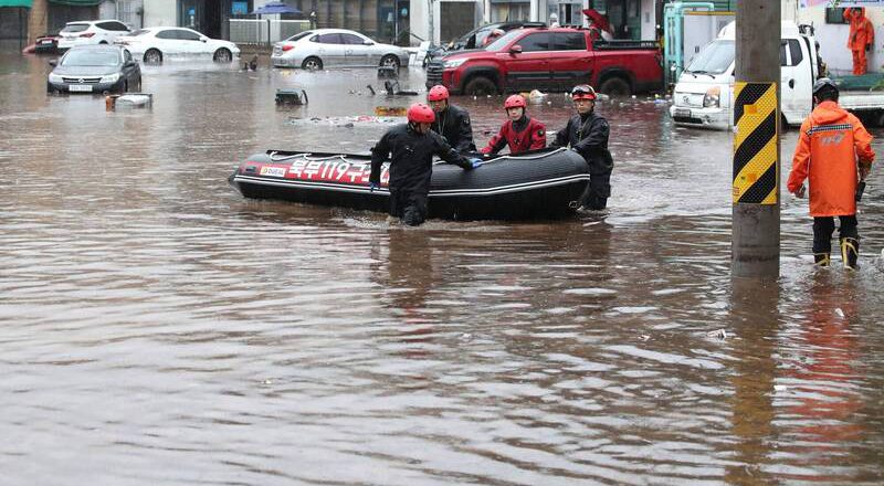 南韓連日暴雨釀4死、1人失蹤 全國多處道路坍方、交通癱瘓