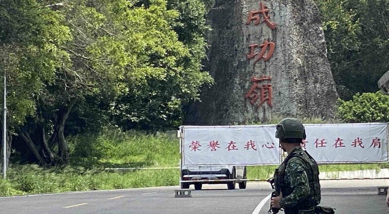 不想当兵!入伍首日就刺伤士官长 役男判刑再赔10万