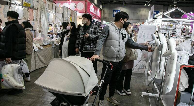 南韩人不婚不生松动? 5月新生儿、结婚登记数双创新高