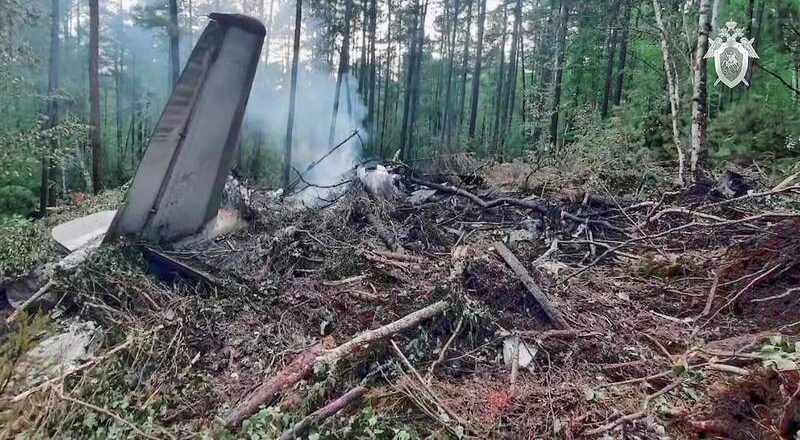 俄罗斯远东地区空难酿48死 坠毁An-24黑盒子已寻获