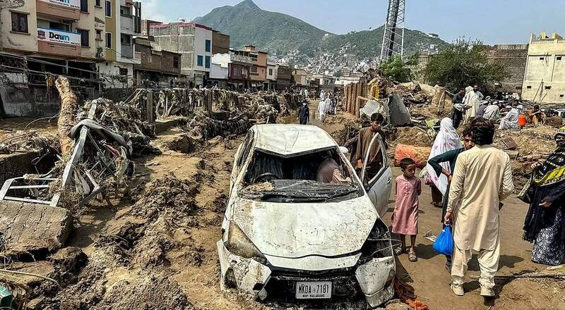 巴基斯坦洪水災情擴大 超過300人死亡