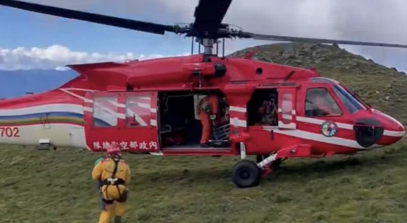 南三段2死1童活山难 登山女杰江秀真:3人环抱或许能逃过失温