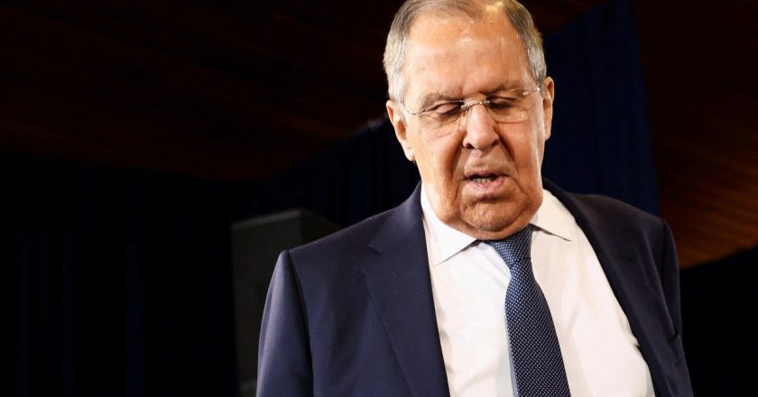 俄羅斯外長通話土耳其、匈牙利 談雙普峰會結果