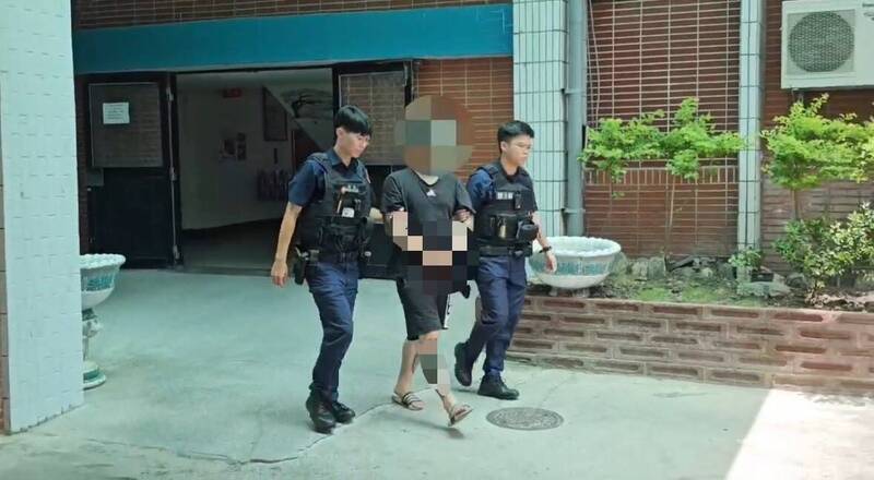 男持刀伤同居女友 吉安警依现行犯逮捕