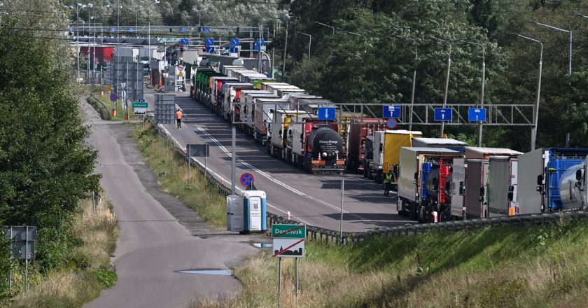 俄無人機入侵波蘭邊界關閉 中歐班列逾萬貨櫃滯留