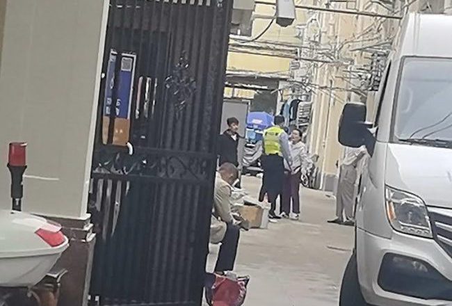 俞忠欢发出求救或被采取暴力强制手段带离