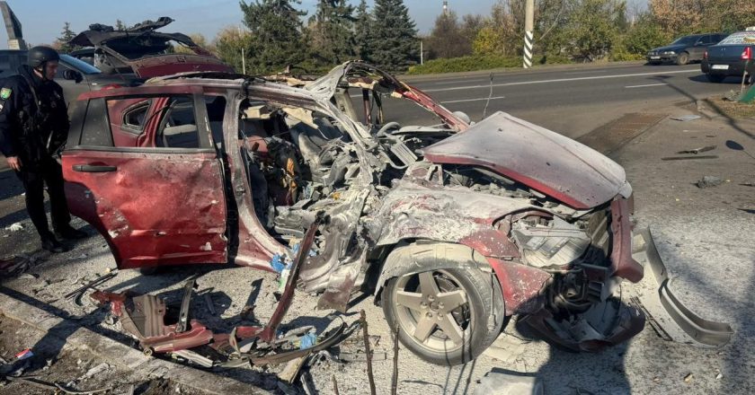 2乌记者遭俄无人机袭击殉职 泽伦斯基谴责事件