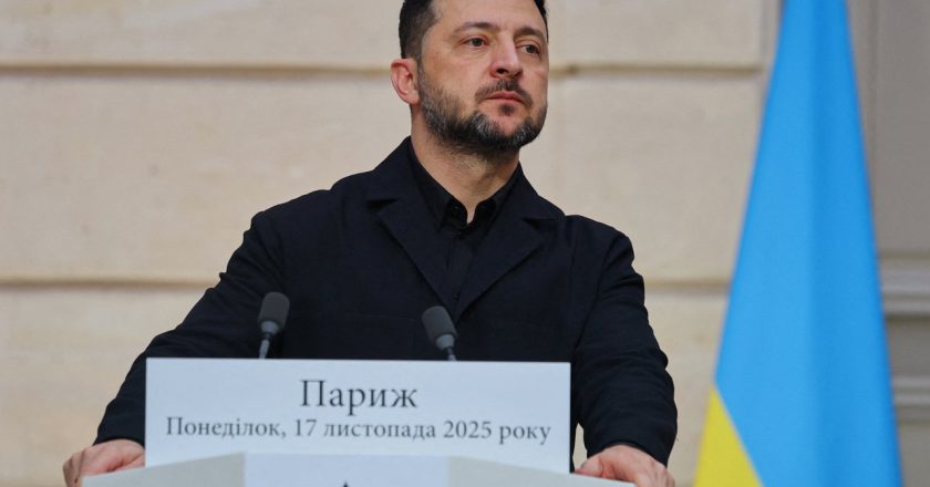 川普又批乌克兰不感恩 泽伦斯基秒发感谢文