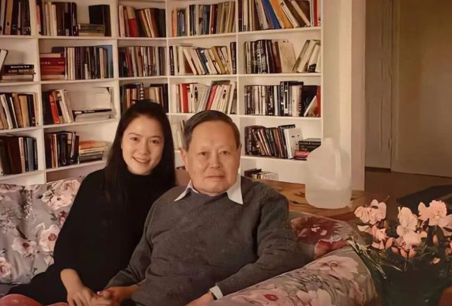 翁帆入职清华当讲师?目前官网师资板块尚无其名字