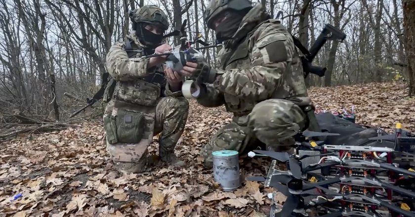 英特爾、AMD、德儀被控蓄意無視 未阻晶片流入俄羅斯製造武器